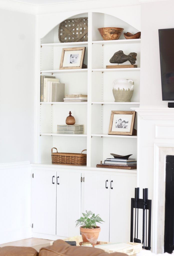 3-shelves-above-bed-white-and-grey-bedroom-fun-room-makeover